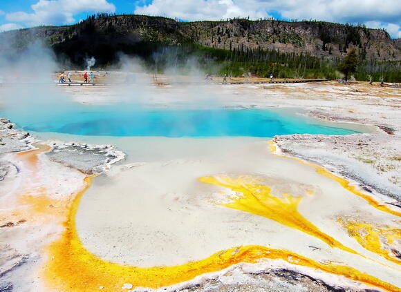 Nature info_12 Kolam renang air panas alami