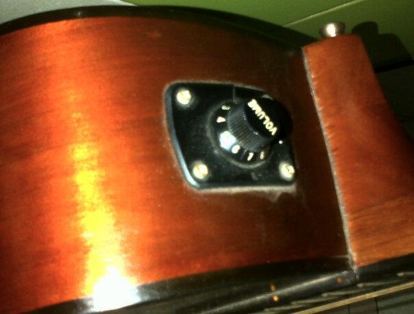 gitar akustik elektrik fender orriginal repaint muraaaahh bgd
