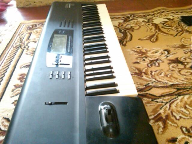 KEYBOARD SYNTHESIZER KORG O1/Wfd MANTAAFFFFFFF..