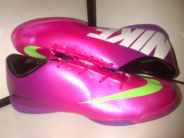 Vans Authentic,Nike,Adidas,Soccer Jersey..KW REPLIKA alias KW SUPER MANTAB gan