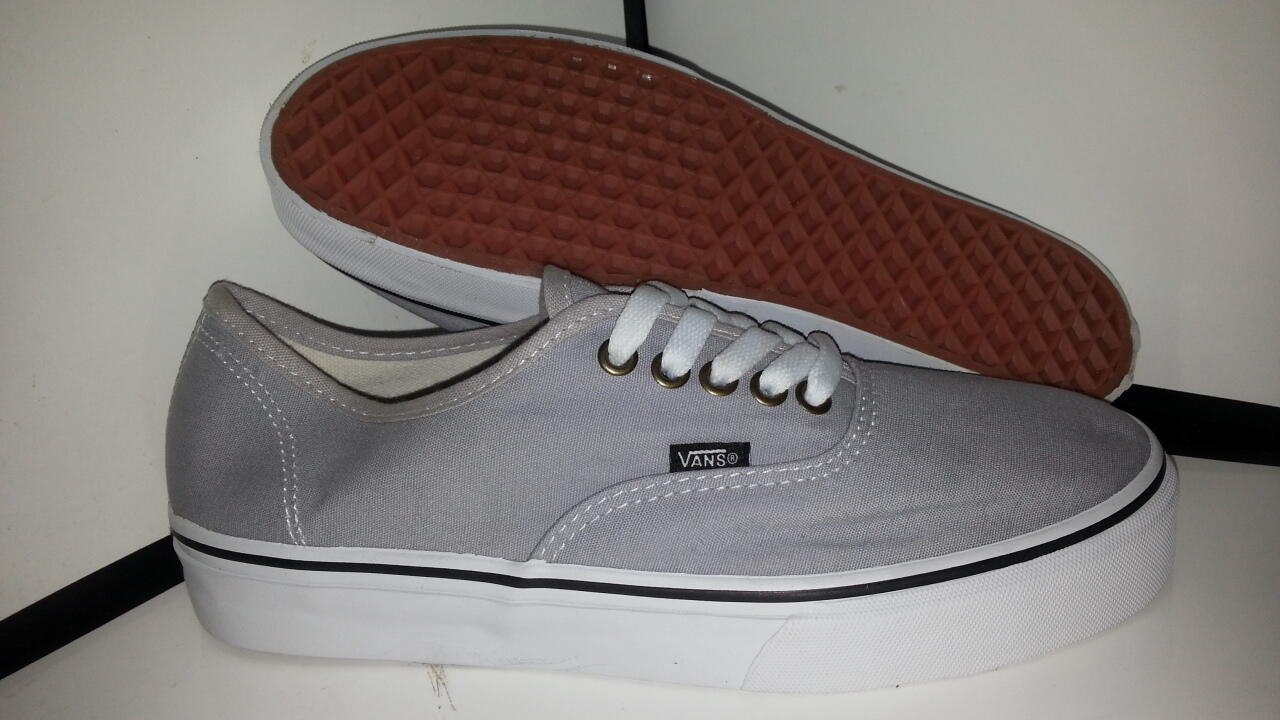 Vans Authentic,Nike,Adidas,Soccer Jersey..KW REPLIKA alias KW SUPER MANTAB gan