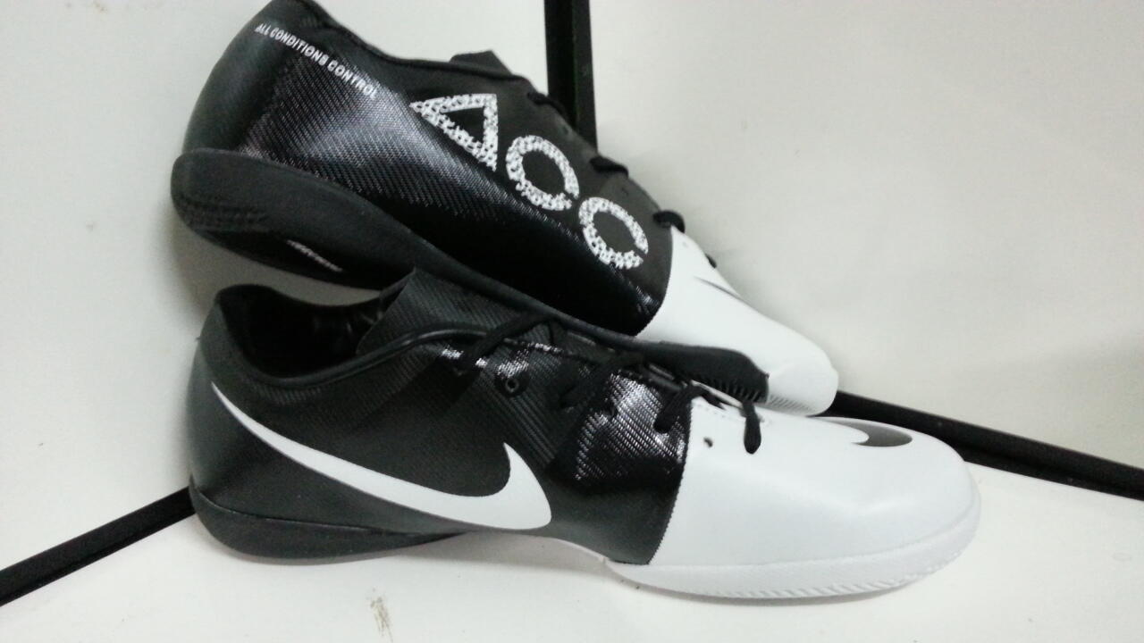 Vans Authentic,Nike,Adidas,Soccer Jersey..KW REPLIKA alias KW SUPER MANTAB gan