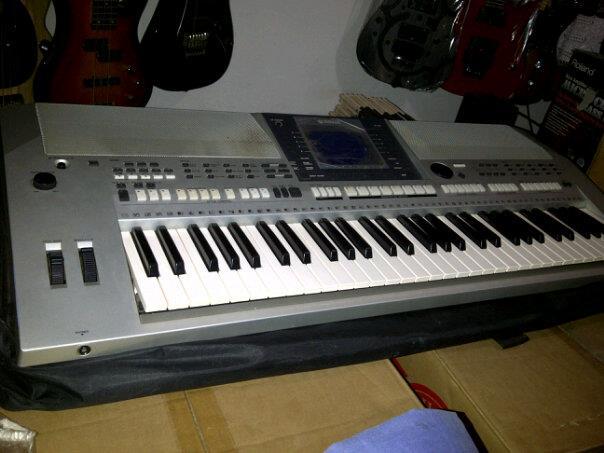 yamaha keyboard bekas