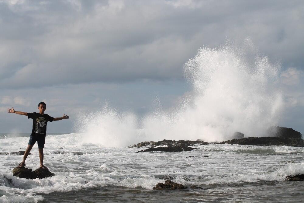 SAWARNA, THE HIDDEN BEACH ON WEST JAVA