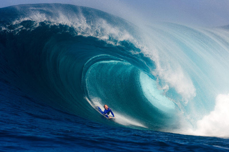 Pantai Tujuan Surfing dengan Ombak Terganas