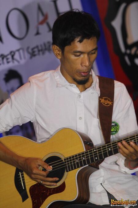 Gitaris2 Band Indonesia Yang Memiliki Karakter Melodi Kuat