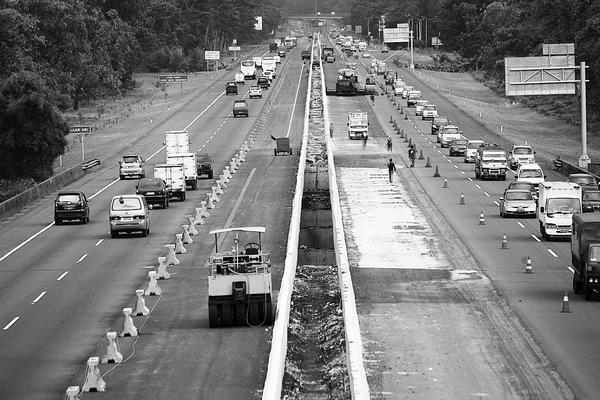 Tol Jagorawi, Jalan Tol Pertama di Indonesia