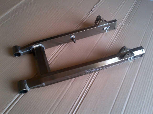SWING ARM MOTOR SUPERTRACK, RD RACING, DELKEVIC, VND, BANANA, DLL (JAKARTA)