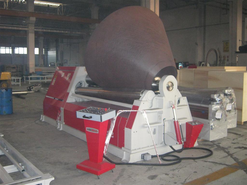 Mesin Roll/Bending/Gulung Plat Kapasitas 2 meter/tebal 13mm(Prebending) Merk AKYAPAK