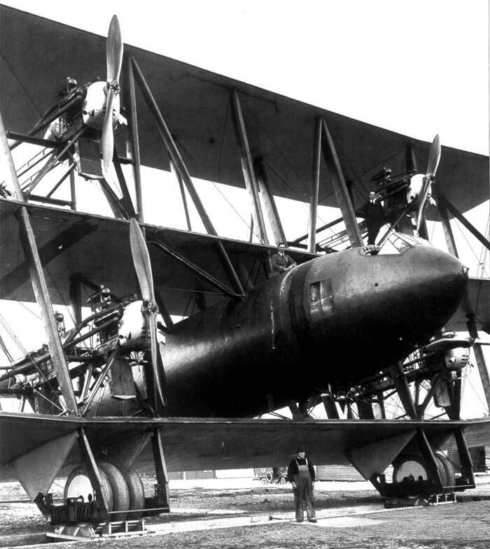  Pesawat-pesawat raksasa jaman dulu (JADUL GAN)