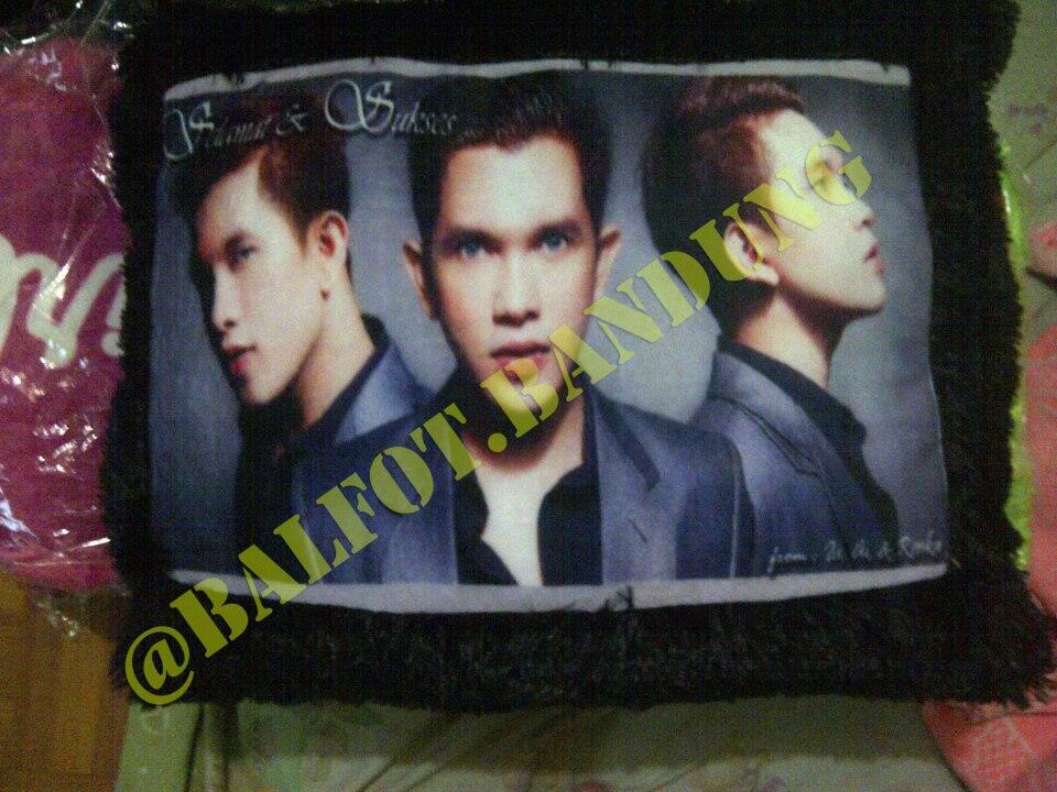 Bantal Foto ( Balfot Bandung )