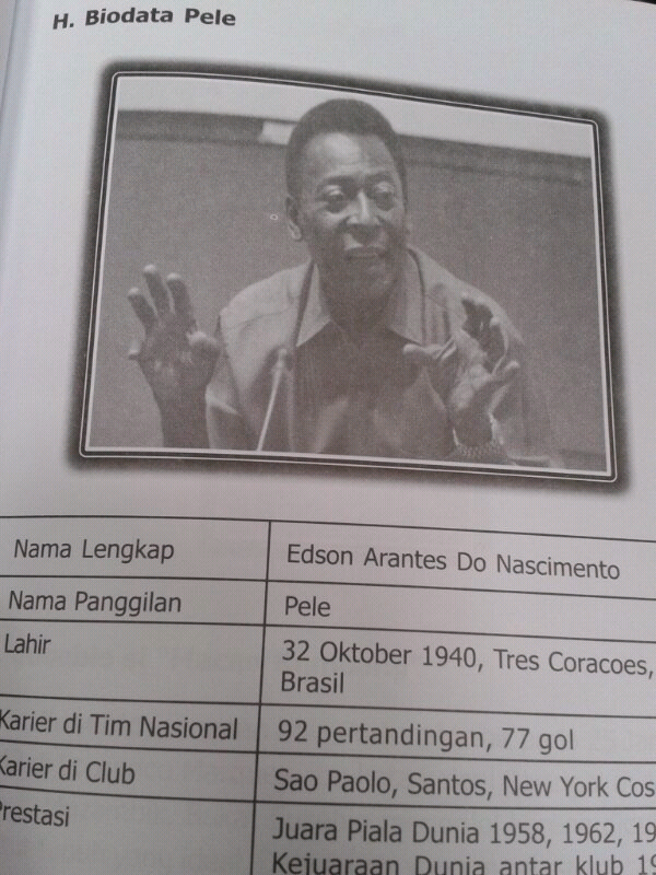 &#91;Hot&#93; Ada yang aneh dari biografi Pele &#91;Hot&#93;