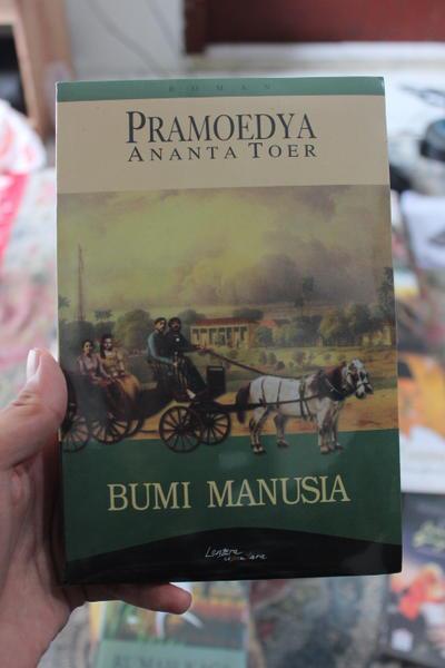Ebook Bumi Manusia Pramoedya Ananta Toer
