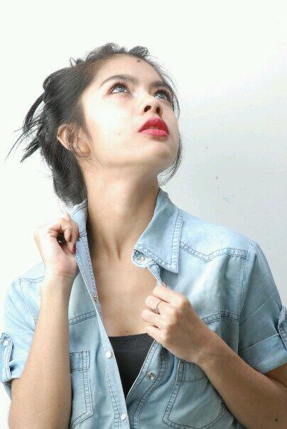 (PART 6) Artis-Artis dan Model CANTIK abjad (F)!!!! Mampir gan...