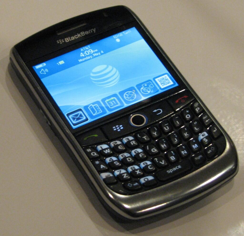 BLACKBERRY JAVELIN 8900 JAWA TIMUR (MADIUN)