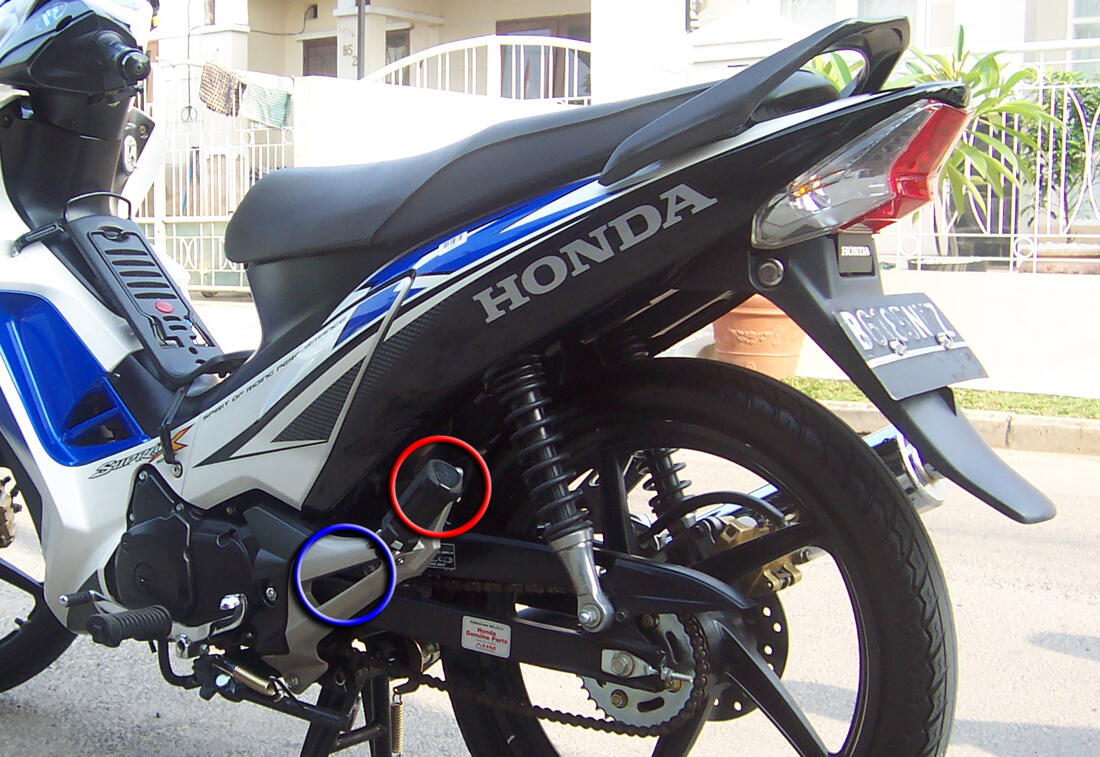 BRACKET SIDEBOX KHUSUS GIVI E20. G PERLU PASANG BASEPLATE LAGI GAN. GARANSI 3-6 BULAN