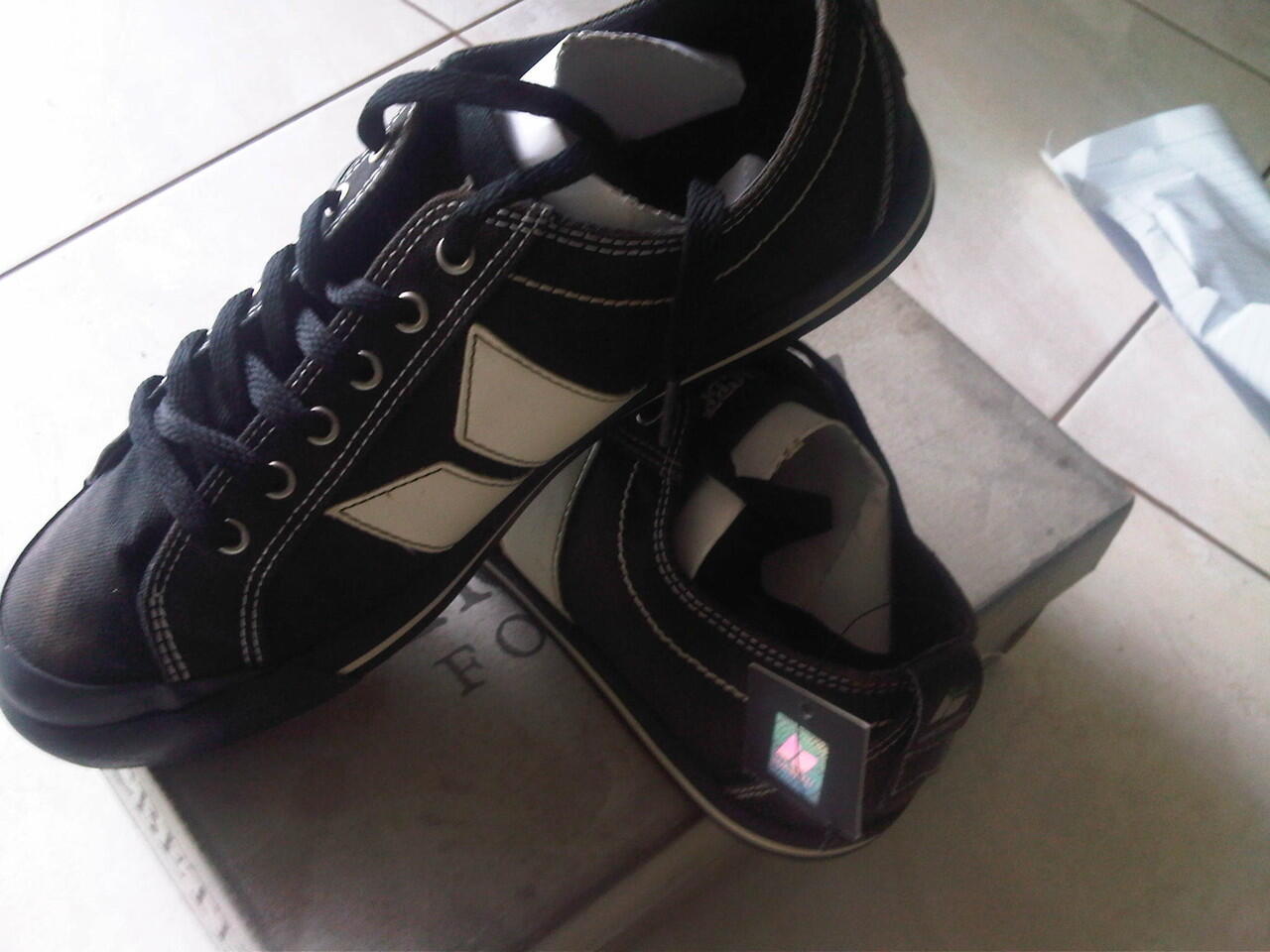 terjual sepatu  macbeth  eliot vegan 290537cc72 