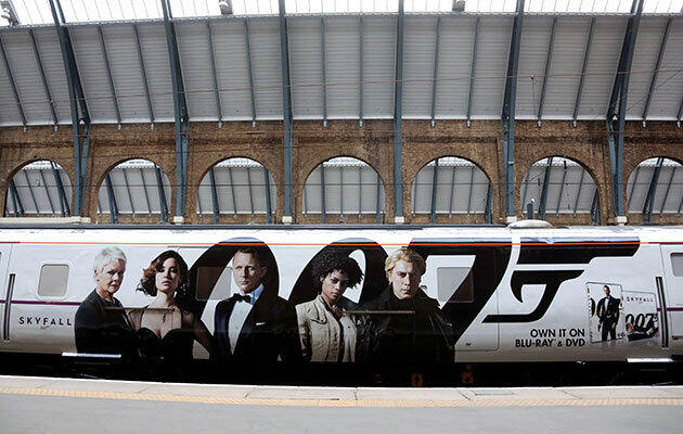 MENGINTIP KERETA 007 SKYFALL &#91;PICT&#93;