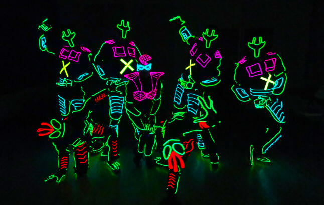 (team iluminate) amazing tron light dance