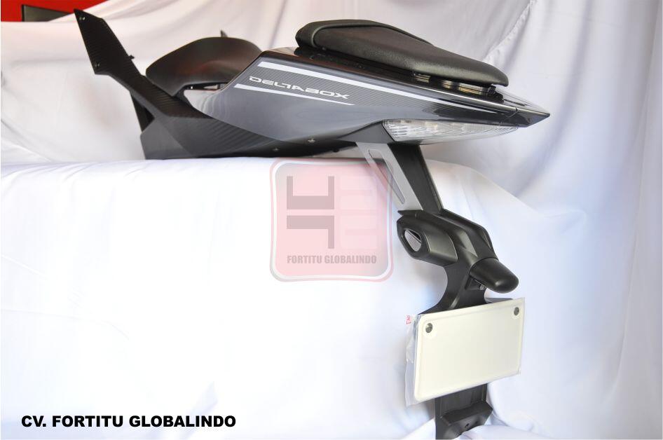 terjual jual fairing yzf r15 dan sparepart yzf r15 kaskus terjual jual fairing yzf r15 dan sparepart yzf r15 kaskus