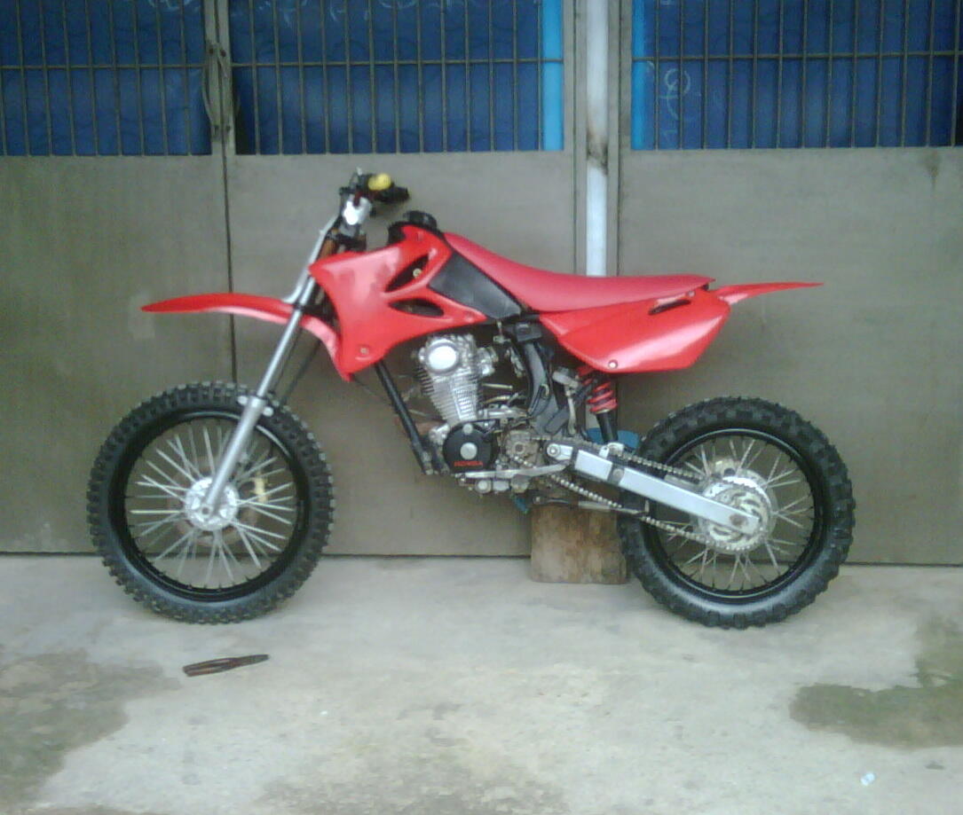 motor trail 1000cc
