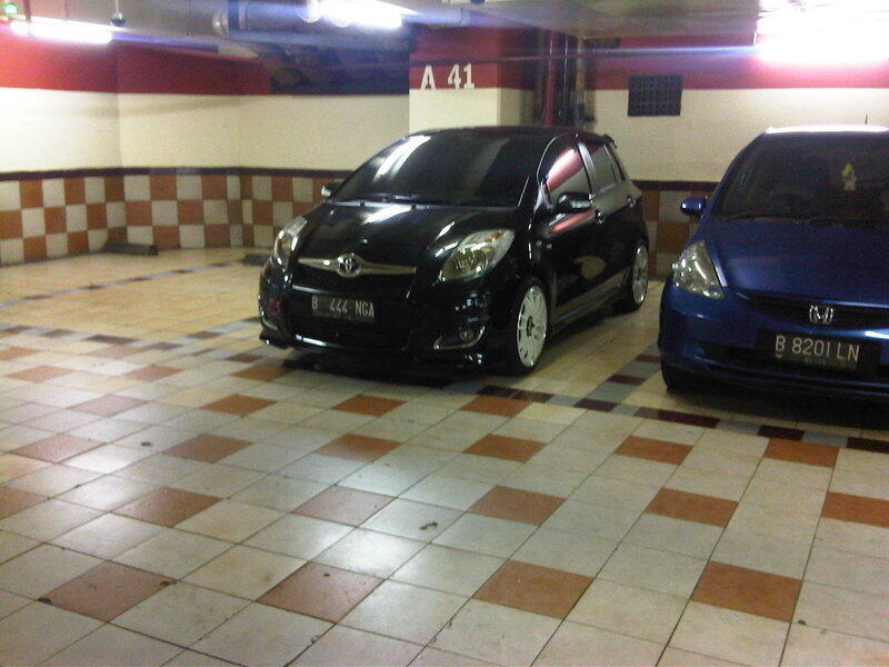 (HELP) Gan, ane bingung nih mo parkir dimana?