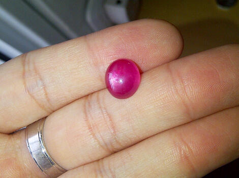 JUAL BATU PERMATA RUBY TANZANIA