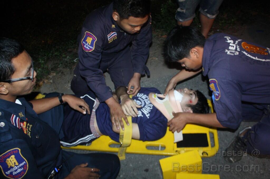 Two Drunk Thais Crash a Motorcycle in Pattaya