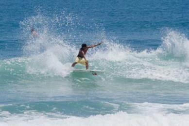 PRESTASI SURFER INDONESIA!