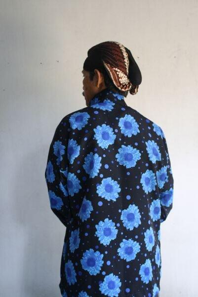 Terjual PAKAIAN JAWA - SURJAN - BESKAP - BATIK CUSTOM  KASKUS