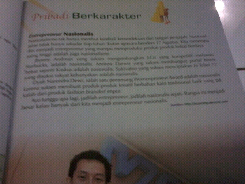 Andrew Darwis ada di buku paket ane gan (pic)