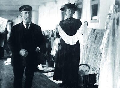 Foto Asli Suasasna di Kapal Titanic Sebelum Tenggelam