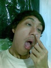 [HOT] TERNYATA MAKAN UPIL BAGUS UNTUK KESEHATAN GAN!!!
