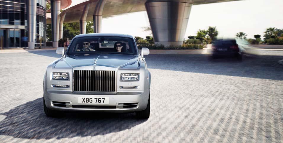 Tentang rolls royce