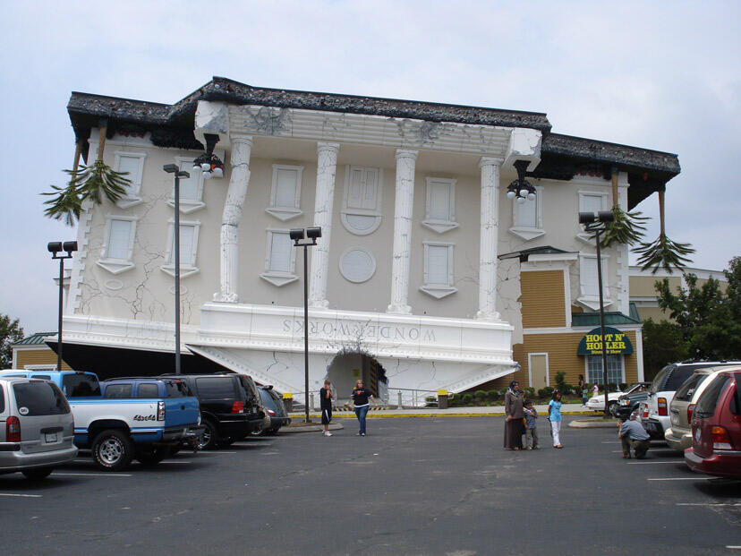 rumah tebolak