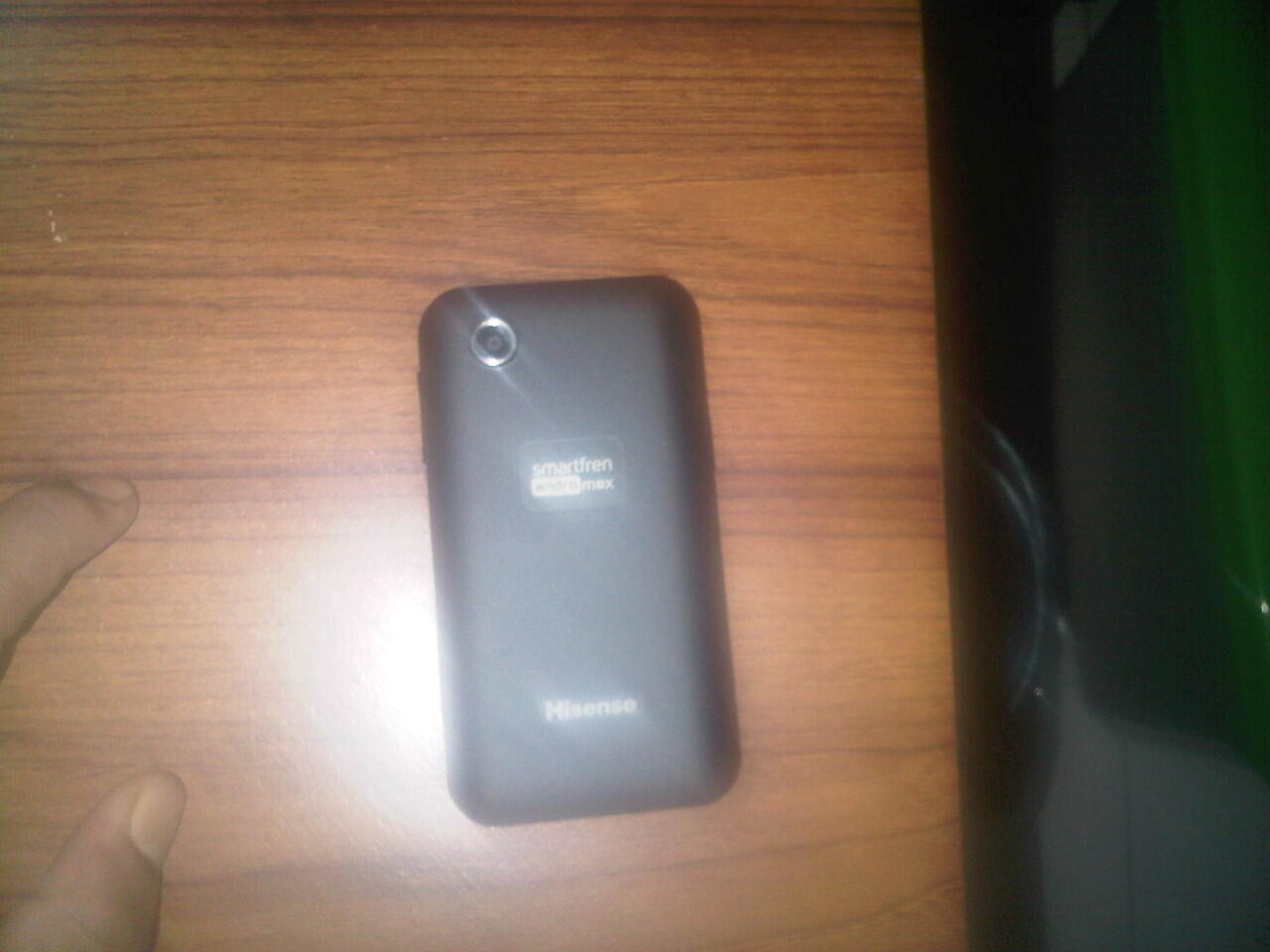 Jual Andromax Hisense E860 masih mulus(3.5" Inch) Full Set