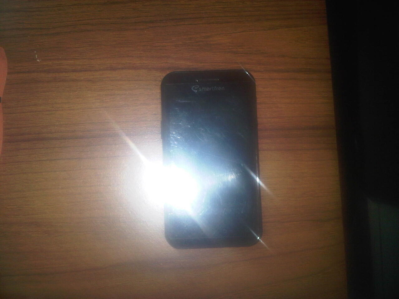 Jual Andromax Hisense E860 masih mulus(3.5" Inch) Full Set