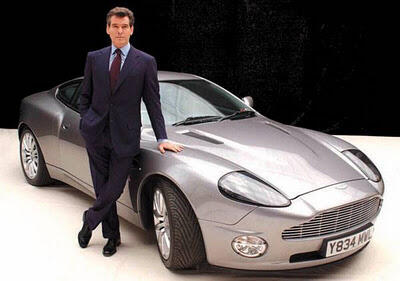 Koleksi mobil dari James Bond gan