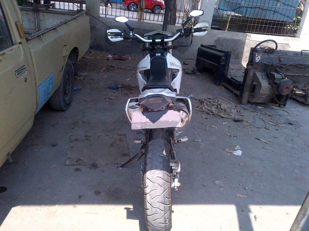 Terjual Jual KLX 250 Supermoto  KASKUS