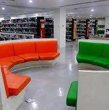 Menengok Kemewahan Fasilitas Perpustakaan ITB