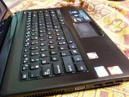 Asus K42J Ram 2gb HD. 320 gb VGA ATI 512 Dedicated, Gaming&Design Only Rp.2,750 Nego