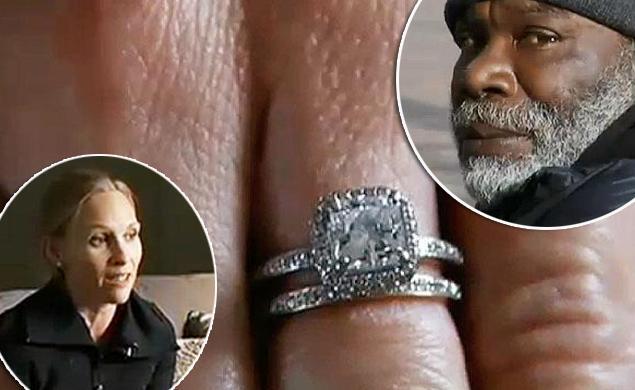 Kembalikan Cincin Berlian, Pengemis Ini dapat Imbalan Rp. 1 Miliar !!!