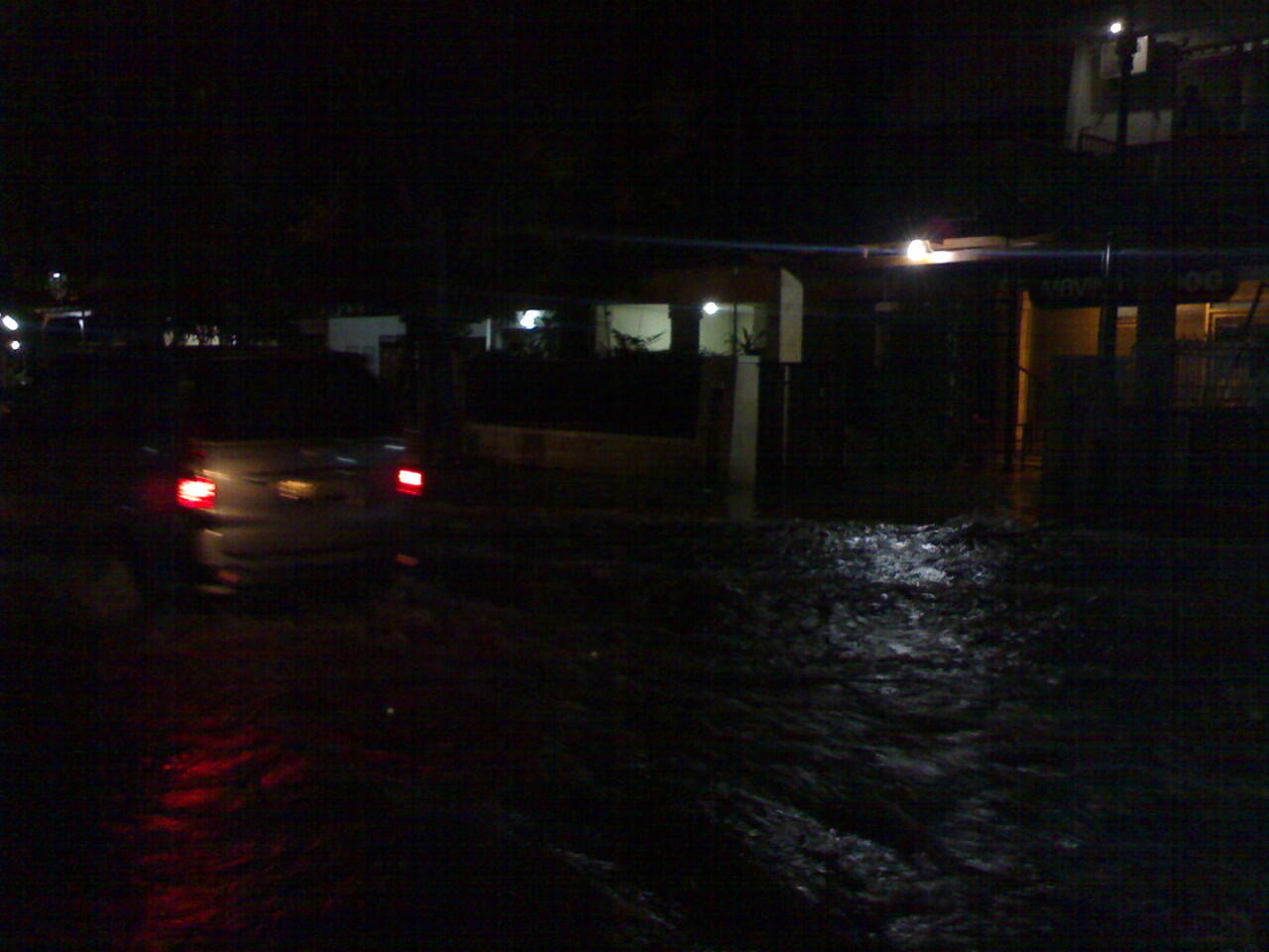 &#91;pic&#93; Semarang barusan banjir gan 