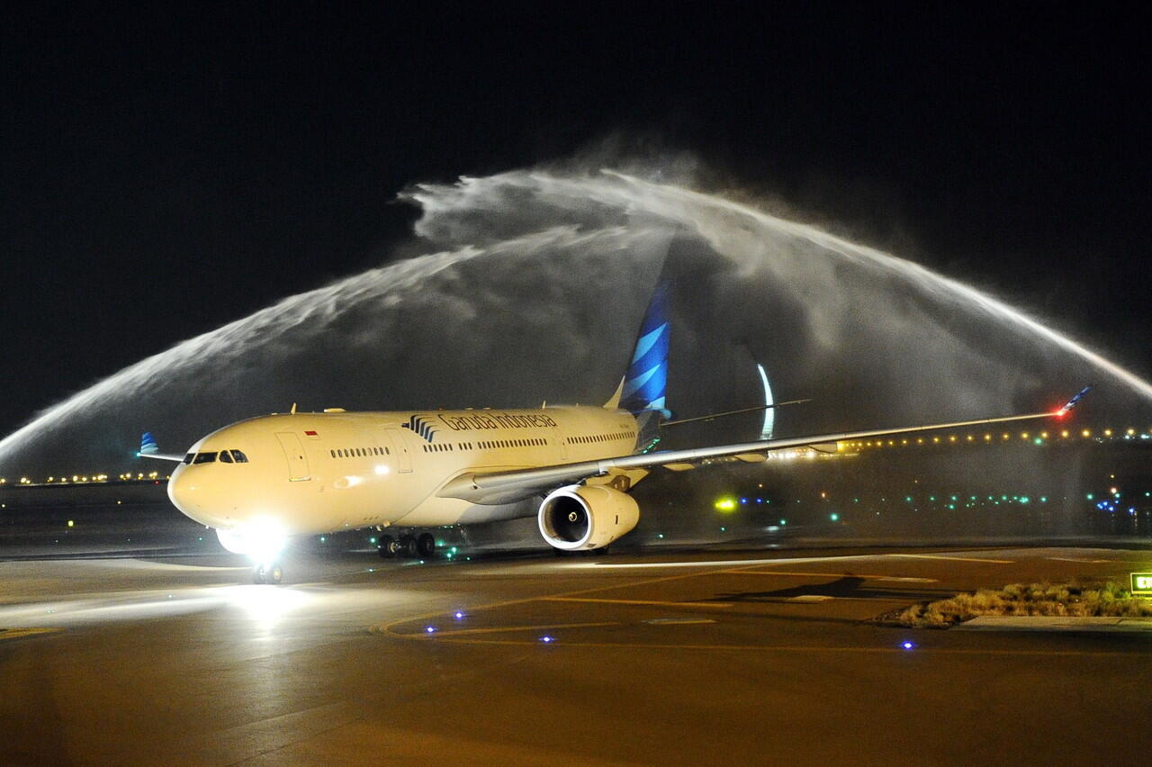 {PICT++} Garuda Indonesia The Plane of Indonesia