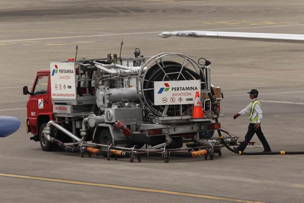 PERBEDAAN AVTUR DAN AVGAS