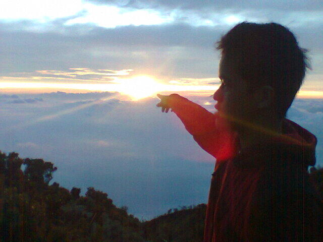 Panorama Puncak Gunung Sindoro