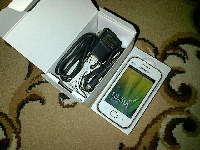 Samsung Galaxy Ace Duos White Mint!