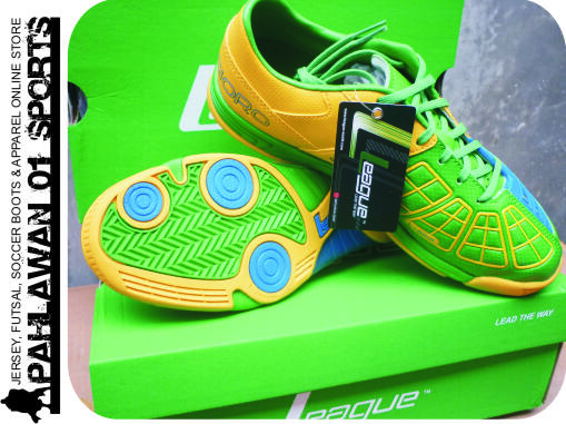 league futsal shoes
