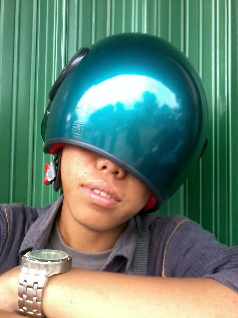 berbagai macam ekspresi dan gaya tidur