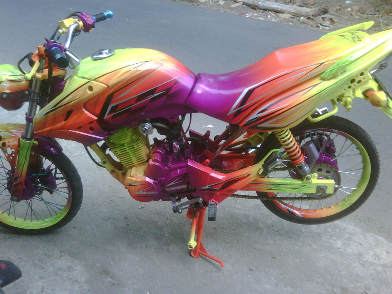 Cari Tiger 2010 Full Modifikasi KASKUS